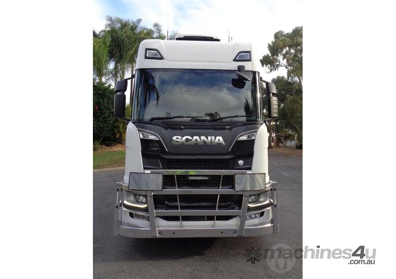 caption Scania R620A