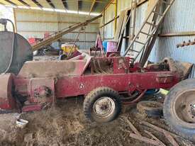 International B47 Small Square Baler & Baltic Simplex Bale Loader - picture1' - Click to enlarge