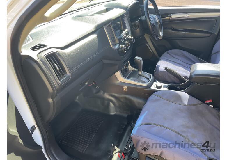 caption 2018 Holden Colorado LS Diesel (EX CORPORATE)