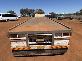 1985 Fruehauf 45ft Flat Deck Tri-Axle - picture2' - Click to enlarge