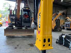 2024 DandA 130DX - picture3' - Click to enlarge