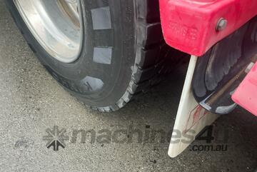 2005 Kenworth T404 SAR Prime Mover 2005 Kenworth T404 SAR Prime Mover