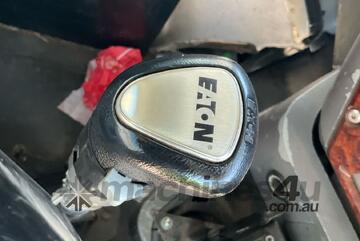 Mack 2008   CMHR Trident Tipper