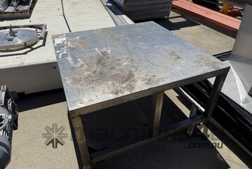 Table SS 1150mm x 1150mm x 760mm high 50mm Box construction