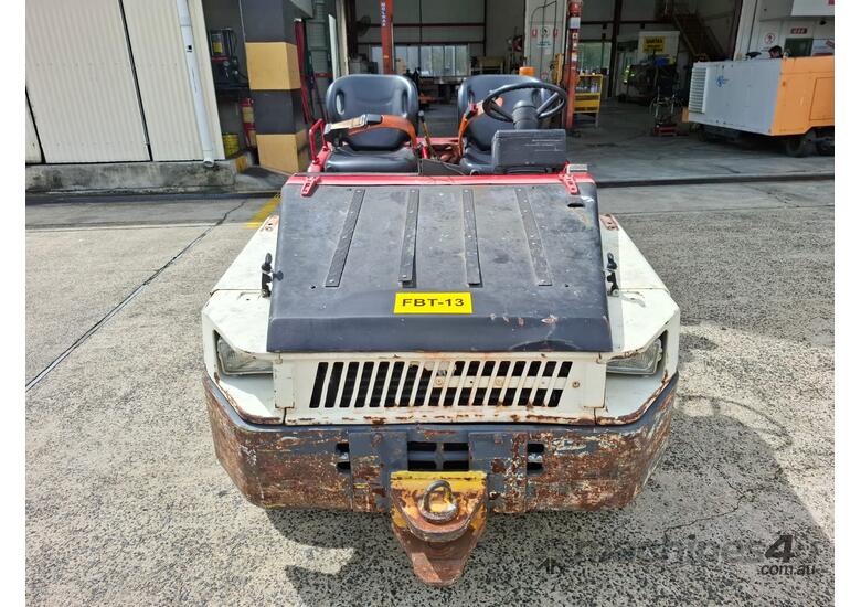 02-2TG25 Toyota Baggage Tug