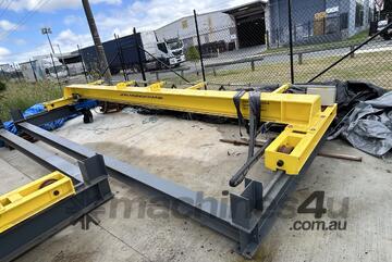 Jdn Monocrane 3.2Tonne free standing crane
