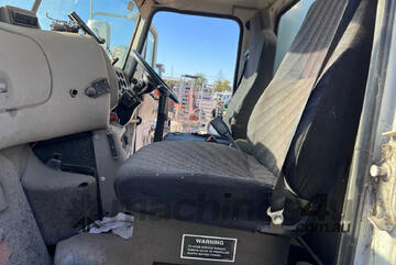 Mack 2003   CX Water Cart