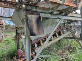 Vibratory Screen, Approx. 16ft x 8ft - picture0' - Click to enlarge