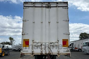 1998 Barker Heavy Duty Tri Axle Tri Axle Curtainside A Trailer