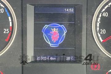 Scania 2011   P320 Water Cart