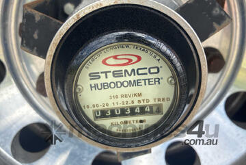 2023 Haulmark 3ST37 Tri Axle Flat Top B Trailer