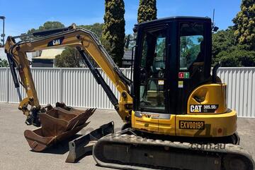 Caterpillar 2019   305.5E2
