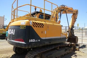 Hyundai 2018   R140LC-9
