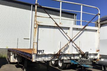 1981 Barker Semi Trailer **UNRESERVED**