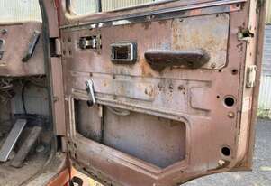 International ACCO 1830A Tipper