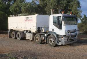 Iveco 2011   Stralis AD450