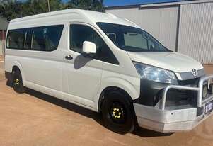 Toyota   Commuter H32