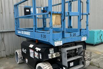 2006 Genie GS-2668 Scissor Lift