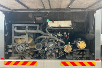 Mercedes Benz 2008   OH1418 Bus