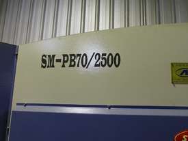 Late Model 70Ton x 2500mm 2 Axis Pressbrake - picture0' - Click to enlarge