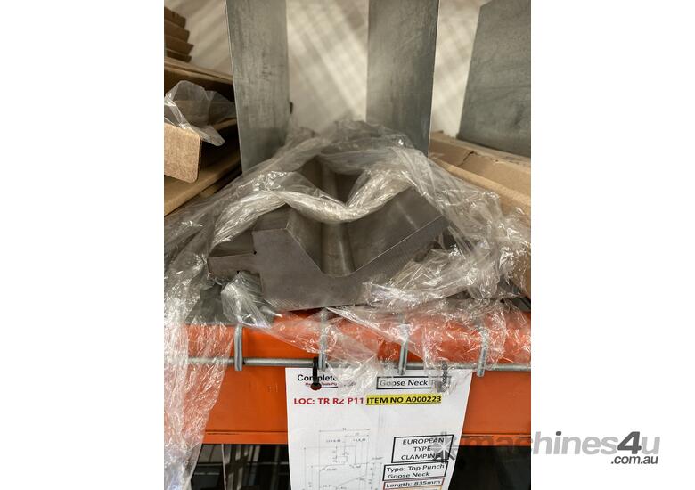caption VEE DIE BLOCK FOR PRESS BRAKE 10MM VEE X 4100