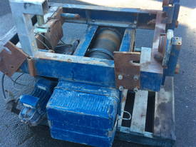 Demag - 2 ton Hoist & Girder Trolley - picture3' - Click to enlarge