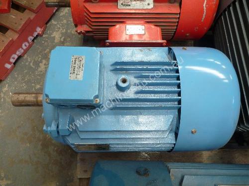 FASCO 30HP 3 PHASE ELECTRIC MOTOR/ 1470RPM