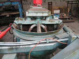 tipping bowl mixer - picture0' - Click to enlarge