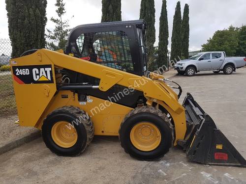 USED CAT 246D WITH LOW HOURS