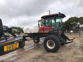 MacDon 9352I Windrowers Hay/Forage Equip - picture2' - Click to enlarge
