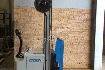 Crown Walkie reach 4.8m Crown Walkie reach 4.8m