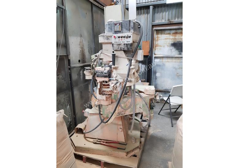 caption Round Glass Polishing Machine/Shaped Glass Edge Grinding Machine
