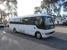 Mitsubishi Rosa Deluxe School bus Bus - picture0' - Click to enlarge
