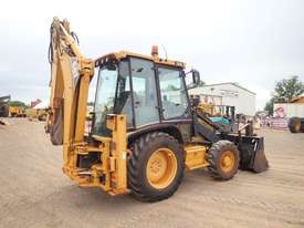 Caterpillar 432D Backhoe - picture2' - Click to enlarge