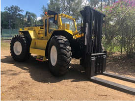 14T LIFTKING 4WD (3m Lift) LK1600 Diesel Forklift - picture1' - Click to enlarge