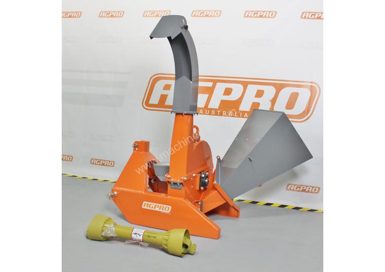 caption Standard Wood Chipper 42S