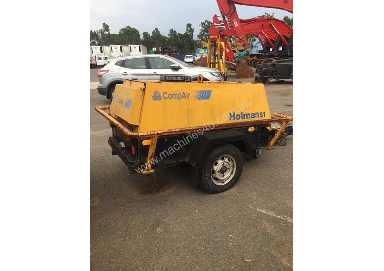 caption H-51pt , 175cfm , ex local gov , 850 hrs , 3cyl deutz