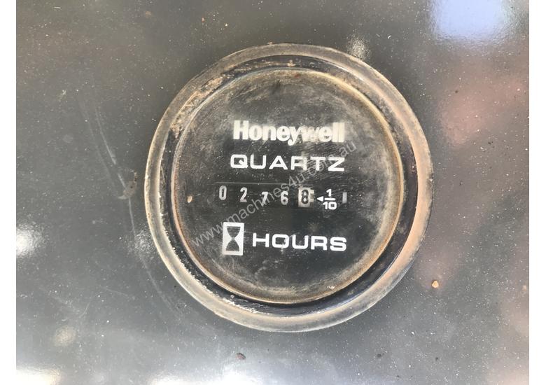 caption WACKER NEUSON DPU6555 DIESEL PLATE COMPACTOR LOW HOURS – 930