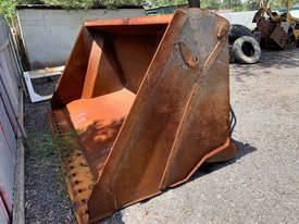 Salmon High Lift Bucket-GP Attachments - picture0' - Click to enlarge