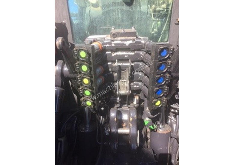 caption Valtra N141 FWA/4WD Tractor