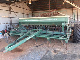 John Shearer 27Row TCD Seed Drills Seeding/Planting Equip - picture0' - Click to enlarge