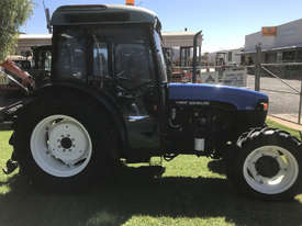 New Holland TN80F FWA/4WD Tractor - picture1' - Click to enlarge