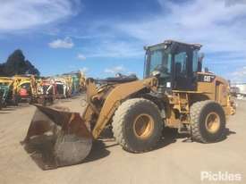 2010 Caterpillar 928HZ - picture0' - Click to enlarge