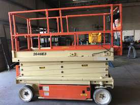 Scissor lift / access - picture0' - Click to enlarge