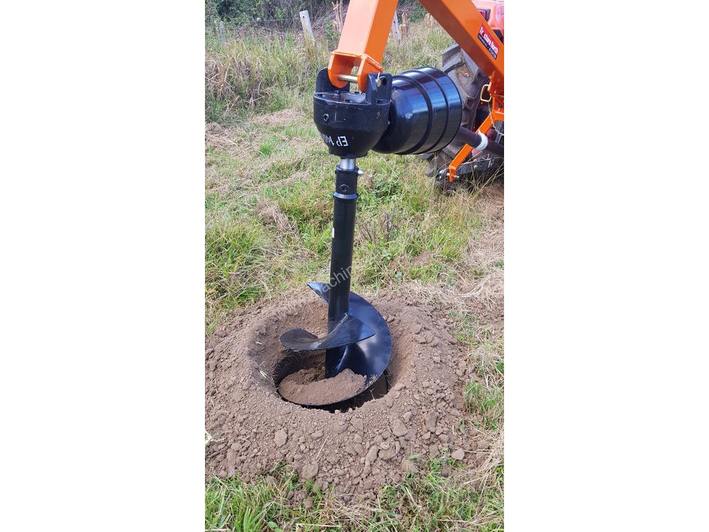 New Tractors North TRACTORS NORTH POST HOLE DIGGERS 3PL Tractor Post Hole Diggers in