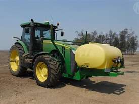 John Deere 8235R - picture0' - Click to enlarge