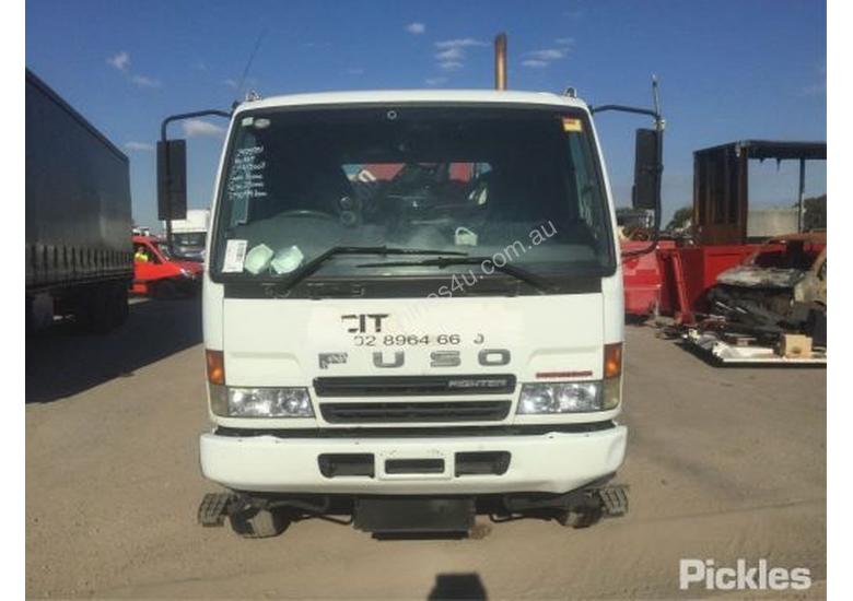caption 2007 Mitsubishi Fighter FM600