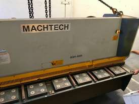 USED MACH TECH HYDRAULIC GUILLOTINE - picture1' - Click to enlarge