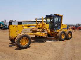 1987 Komatsu GD525A-1 Grader *CONDITIONS APPLY* - picture0' - Click to enlarge