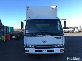 2002 Nissan Diesel UD MK190 - picture1' - Click to enlarge